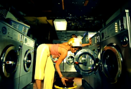 JLofeatNas_ImGonnabeAlright_musicvideo_2