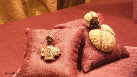 weirdblackfaces_venice_africanlinks_2