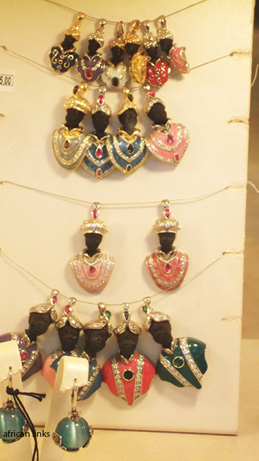 weirdblackfaces_venice_africanlinks_4